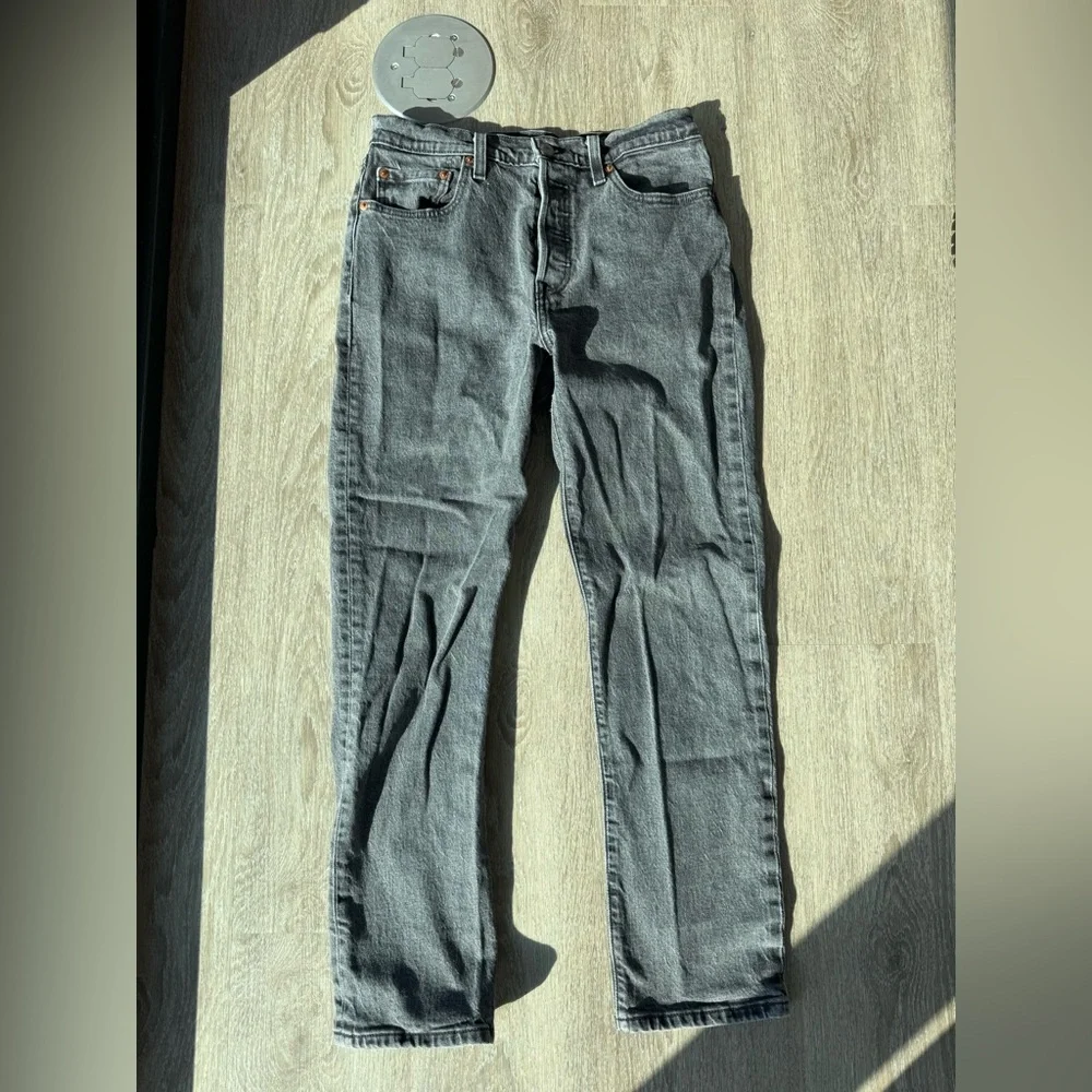 501® ORIGINAL CROPPED WOMEN'S JEANS - Picture 2 of 5